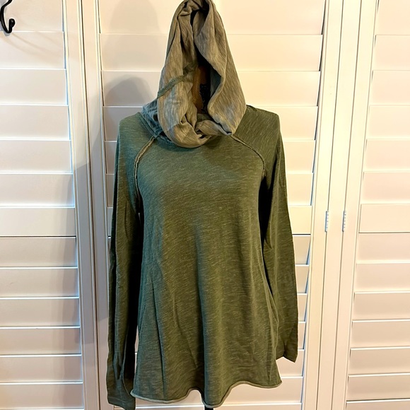 FP Beach Free People Cowell neck sweatshirt - Picture 2 of 3